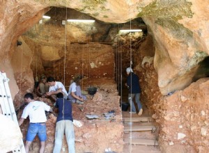 Humans were able to hibernate for very long winters, according to injury marks on bones found in Atapuerca 