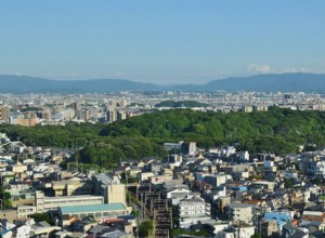 Los kofunes, túmulos funerarios megalíticos japoneses, miran hacia el arco del sol naciente 