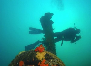 Million Dollar Point:When the US Army Dumped All Their Gear Into the Sea Rather Than Give It Away for Free 