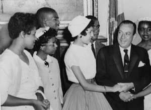 Little Rock Nine 중 한 명인 Elizabeth Eckford 