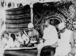 29. After the Champaran movement, Patel s attention was drawn to Gandhi. 