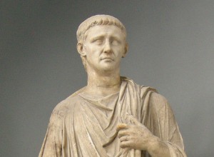 With a great speech and a bad wife ... Talk about the 4th Emperor Claudius of the Roman Empire and his reign! 