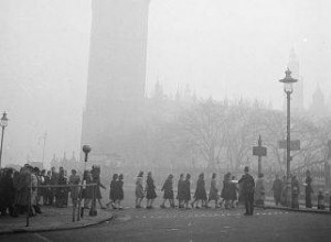 La niebla que mata. ¡En 1952, el smog en Londres provocó la muerte de hasta 12.000 personas! 