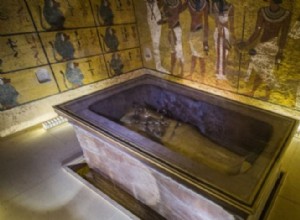 Tomb of Tutankhamun:a Big Bang announced 