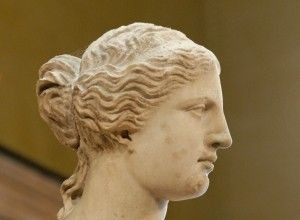 Ancient Greek women:how did they do their hair? 