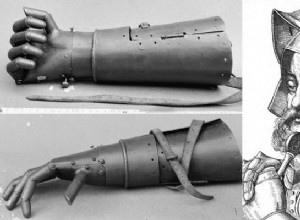 Goetz von Berlichingen:The iron hand... The  bionic  knight-warrior 